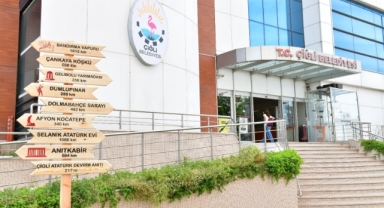 147 işçi çıkarılmıştı... Çiğli Belediyesi’nden açıklama: Türkiye’de yaşamayanlar bile işe alınmış! 