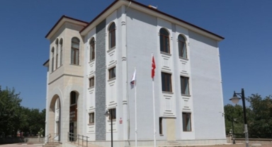 AK Parti'den YRP'ye geçen 8 bin nüfuslu belediyenin 90 milyon lira borcu çıktı