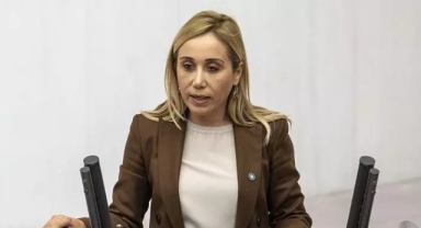 AK Partili doktor vekil, sağlık çalışanlarına saldırdı