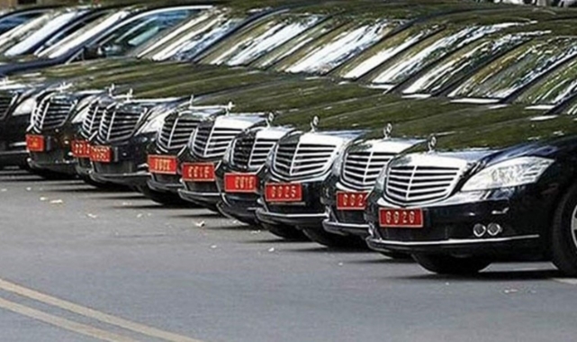 Bakanların makam araçları 'tasarruf tedbirleri'nden muaf