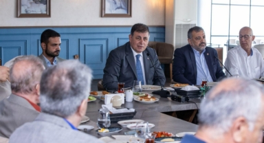 Başkan Tugay, CHP yöneticileriyle buluştu: 