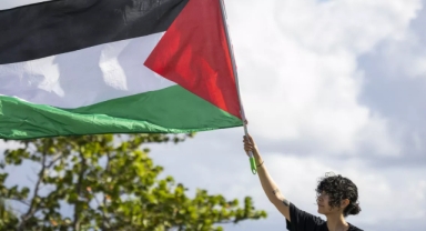 Bir ülke daha Filistin'i resmen tanıdı