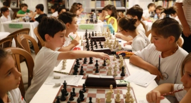 Efes Selçuk'ta satranç heyecanı 