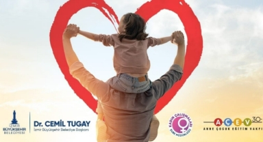 Eşitlikçi Babalar sahnede