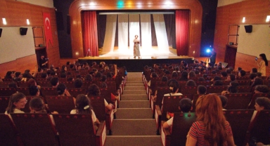 Geri dönüşümün önemi tiyatro ile anlatıldı