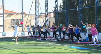 Karabağlar’da gün, sabah sporuyla başlıyor