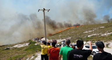 3 kişi yaşamını yitirmişti... Çeşme yangınından 4 şüpheli adliyede