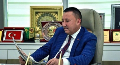 AKP'li eski belediye başkanı tutuklandı