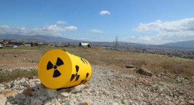 Başkan Işık: Nükleer atıklar, komisyonun denetiminde temizlensin