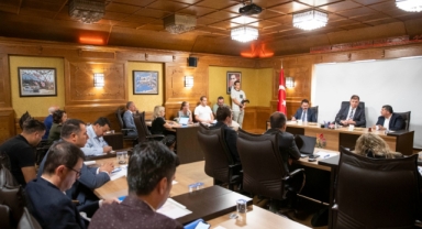 Başkan Tugay: Dayanışma içinde olacağız ama tasarrufu bırakmayacağız 