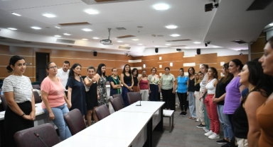 Bornova'da yaratıcı drama eğitimi