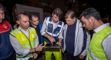 Cemil Tugay ekipleriyle sahaya indi