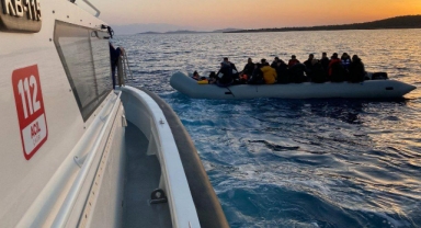 Çeşme'de can pazarı... 26 göçmen yakalandı 