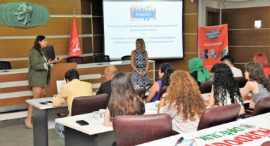 Bornova'da Gençlik Çalıştayı düzenlendi