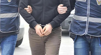 İzmir'de zehir tacirlerine operasyon