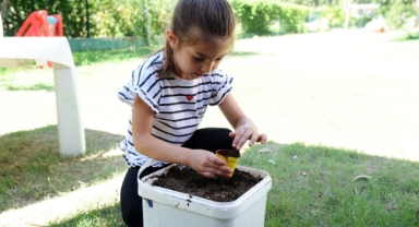 Karşıyaka’nın çocukları geleceğe tohum ekti
