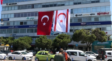 KKTC’nin Barış ve Özgürlük Bayramı İzmir’de kutlanıyor