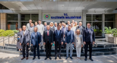 Tugay Gaziemir'de konuştu: İzmir'i planlı bir şekilde kalkındıracağız