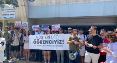 Üniversitelilerden 'Öğrenci Köyü zammı' protestosu: Müşteri değil öğrenciyiz!