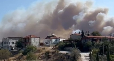 Urla'nın Yağcılar köyünde yangın alarmı!