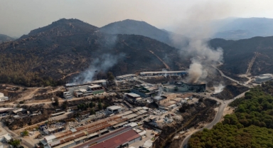 Başkan Tugay'dan yangın açıklaması: 