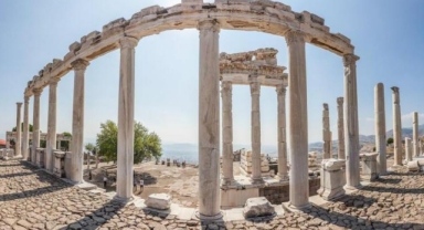 Bergama Antik Kenti sanal ortamda yeniden yapıldı