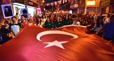 Bornova’da 30 Ağustos’a coşkulu kutlama