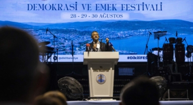 CHP Genel Başkanı Özgür Özel'le başladı Özel: Belediye başkanlarımızın cebinde iktidarın anahtarı var