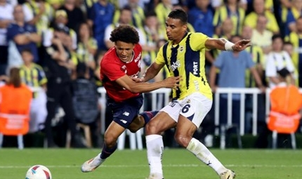 Fenerbahçe'nin stoperi Alexander Djiku'yu tanıyalım