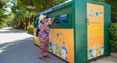 Gaziemir’de Mobil Atık Getirme Merkezleri’yle atıklar dönüşüyor