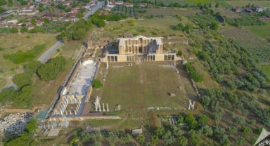 İki bin yıllık mozaikler yenileniyor: Tarihe kadın eli değdi 