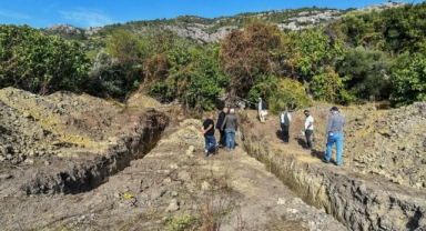 İzmir'de depreme karşı büyük adım: 140'tan fazla örnek inceleniyor