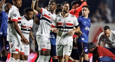 Nacioal'li Juan Izquierdo hayatını kaybetti 