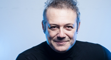 İzmir Şehir Tiyatroları'nın Genel Sanat Yönetmeni Levent Üzümcü oldu