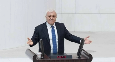 Tuncay Özkan’dan “züppe” açıklaması: “Ben onun söylediğini söylüyorum”