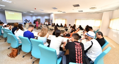 Uluslararası Yaz Üniversitesi kapsamında Gençlik Hakları Çalıştayı başladı