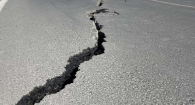 Uzmanından İzmir için deprem uyarısı: “Kırılmayan hatlar var” 