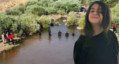 8 yaşındaki Narin'in cenaze namazı kılındı: Burada, musallada yatan bizim vicdanımızdır!