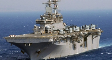 ABD savaş gemisi İzmir’e demirledi! 