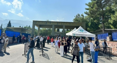 Acemi erlere ikramlar Büyükşehir’den