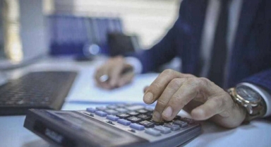 AK Parti'den açıklama geldi: Emeklilik sistemi ve çalışma saatleri değişiyor mu?