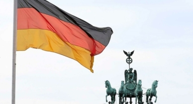 Almanya Schengen'i askıya alıyor