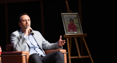 Başkan Eşki 'Kadın ve Demokrasi Çalıştayı'nda konuştu: Cumhuriyet başlı başına bir kadın devrimidir