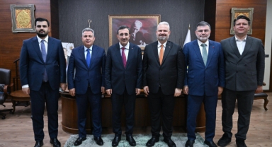 Başkan Pehlivan Cumhurbaşkanı Yardımcısı Cevdet Yılmaz'ı ağırladı