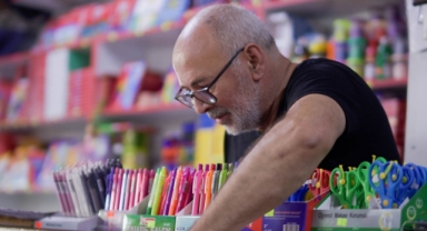 Başkan Tugay duyurdu: Kırtasiye desteği 2 bin 500 liraya çıktı