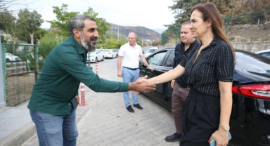 Başkan Yıldız Ünsal’dan mahalle turları