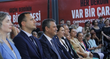 CHP lideri Özel’den Bornova’da iktidar mesajı: “Bu iktidarın süresi doldu!”