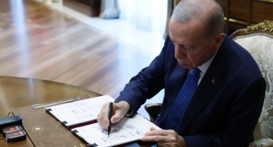 Cumhurbaşkanı Erdoğan’dan yeni atama: Ege’ye iki yeni vali! 