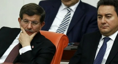Davutoğlu ve Babacan'dan sürpriz görüşme 