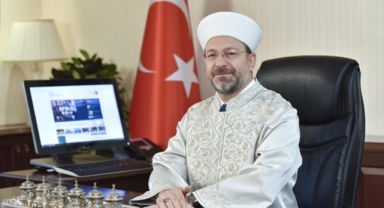 Diyanet İşleri Başkanı Ali Erbaş: Kur'an ahlakını biz yaşayacağız, çocuklarımıza örnek olacağız
